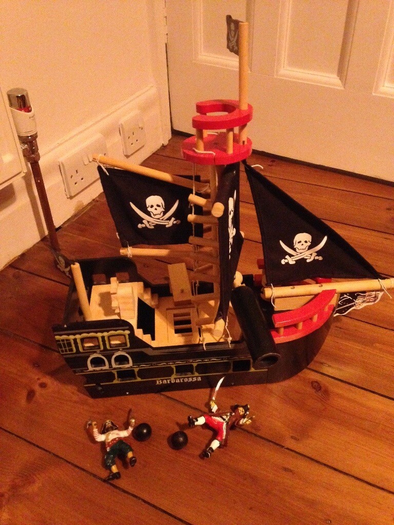 barbarossa wooden pirate ship